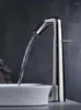 Badrumsflettkranar Black Tall Basin Faucet Modern Single Series Cold Design Brass Mixer Tap Water Bathoom Cocina Kitchen HX50BF