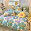 Bedding Sets 150/180/200CM Huge Floral Coral Velvet Bed Sheet Duvet Cover Pillowcase Four-piece Winter Warm Set M038-8