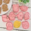 Stampi da forno Stampo per biscotti per cartoni animati di moda Macchina da taglio natalizia Strumento in plastica ABS Decorazione per torte 8 unità / set