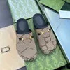 NewDesigner Frauen Paar Muggel Hausschuhe Gedruckt Baotou Flache Sandalen Leder Metall Outdoor Strand Schuhe