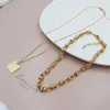 Ketens mode multi -layer vierkante ketting trendy zinklegering voor vrouwen goud zilveren kleurontwerp sieraden cadeauminiums