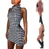 Casual Dresses Women bodycon klänning sexig rygglös ärmlös randig färgglad mini hög halspaket höft kvinnliga kläder fest sommar 2023