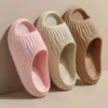 Summer Beach не скользит мужские тапочки плиссированные туфли Eva Flat 2023 Новая мужская мода на открытом воздухе Home Cool Soft Slides R230307