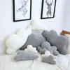 Oreiller doux Velvet Cloud Outdoor Car en peluche Nap Sofa Cushion Baby Hug Doll Toys Guie