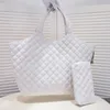 Luxury Women's Bag Tote Large Capacity quilted sheep leather Shopping bag Women's Handbag Designer One Shoulder Bag Beach Bag Diagonal Span Purse Designer YYL 27 CM