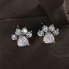 Charm White Blue Pink Opal Heart Stone örhängen Söta katt Paw Dog Claw Studörhängen för kvinnor Bröllop Rose Gold Silver Color Earrings G230307