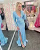 Sparkle cekins Dress 2K23 Długie rękawy Dontaż Smuging Vigh Vect High Slit Light Sky Blue Hot-Ri-Pink Suknia Formalna impreza imprezowa Gala Black-Tie Otwórz