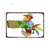 Hisimple Beach Parrot Poster Tin Sign Vintage Beach Party Metal Sign Bar Pub Decoração de parede Decoração de parrot Placa de metal retro Havaí Placas de surf sinais personalizados de metal externo