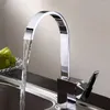 Rubinetti da cucina Rubinetti per lavello acqua fredda Rotazione a 360 Supporto singolo Girevole Miscelatore quadrato Accessorio per la casa