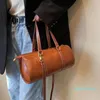 أكياس مسائية 2023 الكتف للنساء مصممة فاخرة كروسوديس حقيبة للسيدات الأزياء الصلبة 331 حقائب اليد