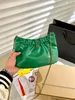 2023 New Women Bag Luxury Handbag Shoulder Bag Brand Loulou Y-formad designer målarytan läder damer metallkedja svart mussla messenger kedja väskor