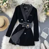 Abiti da donna primaverili di primavera donne britanniche eleganti abiti a maniche lunghe blazer medio retrò a doppio petrolio in velluto da lavoro cappotto nero