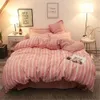 Set di biancheria da letto in stile nordico Set di biancheria da letto a cuore rosa Copripiumino carino Lenzuola e federe Copripiumino Queen King Size Set di tessuti per la casa 230308