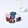 Dekorativa figurer 1Set Natural Seven Chakra Stone 7Colors Set Yoga Oregelbundet Reiki Healing Crystals Polished Stones Lidai Packaging