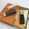 2021 Luxury Keychain High QualTiy Chain Key Ring Holder Varumärkesdesigners Porte Clef Gift Men Women Car Bag Keychains SS 21080303W262I