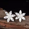 Brincos de garanhão Bohemian Fashion Big Flower para mulheres Jóias de casamento estilo de verão Planta Longa Eares Daisy Lily Shaped Studs 2023