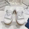 sandalias de plataforma de diseñador para mujer diseño de moda suave para mujer hecho de materiales transparentes playa sexy para mujer