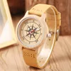 Armbandsur Maple Wood Compass Direction Decoration Round Dial Wood Watches Män Kvinnor äkta Leather Watch Band Quartz armbandsur