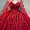 Rouge Chérie Princesse Quinceanera Robes 3D Applique Florale Broderie Perlée Avec Cape À Lacets Balayage Train Prom bestidos de