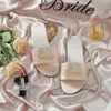 Chinelos Mulher Cetim Casamento Mulheres Sandálias Verão Sapatos Soft Bottom Noiva Sandália Zapatos de Mujer 230308