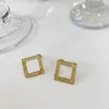 Dubbele letters combinatie rhombus ontwerp charme vrouwen volledige diamant gouden oorbellen holle darm voor dame jubileum