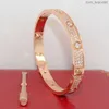 Модный браслет серебряные женщины из розового золота леди винтовые суть роскошные дизайнерские ювелирные ювелирные украшения мужские браслеты браслеты