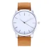 Montre-bracelets Quartz Watch Men Women Fashion Fashion Traineuse horloge Relogie Masculino Feminino