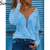 Femmes S t shirt Fashion Love Heart Prints Tops Femme Zipper V Neck Slim Fit 2023 Automne Femmes Elegant Long Manches décontractées 230307
