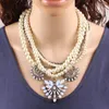 Pendanthalsband Fodemärke Bib Flower Necklace Chunky Chain Statement Pearl Harts For Women Jewelry Wholesale
