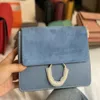 Faye Bag Кожаная повседневная женская женская косая цепь наклонная цепь маленькая хараджуку квадратный высококачественный заводской прямой S284F