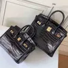 Birkinbag Designer Sacs Handbags 2023 Nouveau sac haute capacité Fashion Fashion Européenne et épaule unique américaine sous Xiqd Have FRJ