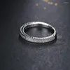 Bröllopsringar 2023 Small Row Diamond Fashion Simple Women's Ring mångsidig temperament Party Engagement Smycken