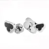 Luxurys Designer Cuff Cuff Link عالي الجودة مجوهرات للمجوهرات Men Classic Litters Cuff Links قميص ملحقات الزفاف رائعة الأزرار.