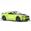 DIECAST MODEL Maisto 1 24 2014 Ford Mustang Street Racer sportowy samochód sportowy Die Cast Pojazdy kolekcjonerskie