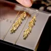 스터드 귀걸이 길이 절묘한 잎 술 금속 디자인 패션 14K 실제 금도 도금 기질 여성 매력 gfit