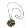 Pendentif colliers 2023 jeu PUBG collier rotatif pièce ronde 3D Chaveiro pour hommes voiture femmes sac jouet bijoux Souvenir