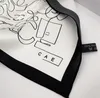 스카프 고급 직물 소형 사각형 스카프 간단한 스카프 유럽 브랜드 봄 새로운 미용 패션 의류 액세서리 절묘한 디자인 소녀 가족 선물 50x5