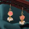 Bengelen oorbellen roze bloem kleine vintage delicate zoetwater parel drop etnische cloisonne Chinese stijl sieraden voor vrouwen