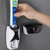 Tandenborstelhouders 2pcset tandpasta dispenser automatische wandmontage badkamer squeezer 5 slots 230308