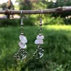 Kvinnors oregelbundna mini Natural Chip Stone Charms örhängen för kvinnor Girl Flower of Life Theme Wedding Fashion Jewelry