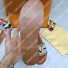 Пляжные тапочки дизайнерские женские туфли летние тапочки сандалии модные плюшевые пинетки L