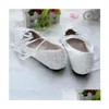 Scarpe da sposa Pizzo bianco Perle per spose con nastro Strappy Bridal Tacco basso Fatto a mano Appliqued Chic Ladies Performance Flats Drop Dhlmi