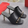 Sandalias con cuentas de verano para mujer, zapatillas de tacón alto a la moda de diseñador para niña, zapatos de belleza cómodos con uñas de sauce con temperamento