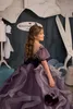 2023 New Purple Little Girls Pageant Robes Cristaux Perlés Robe De Bal Ras Du Cou Enfants Toddler Flower Prom Party Robes pour Mariages volants en cascade E0308