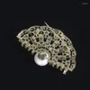 Broches Jade Ange Plaqué Or Éventails Creux Zircone Imitation Perle Bijoux De Mode Pour Femmes Accessoires Pour Vêtements