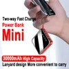 30000mAh Mini Power Bank Zwei-Wege-Schnellladung Tragbares 2 USB-Digitalanzeige Externer Akku mit Taschenlampe für Xiaomi iPhone