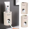 Toothbrush Holders Automatic Toothpaste Dispenser DustProof Holder Wheat Straw Wall Mounted Home Squeezer Bathroom accessories 230308