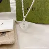 Factory Groothandel 2023 Nieuwe luxe hoogwaardige mode-sieraden voor Silver Hollow driedimensionale liefde kettingketting Valentijnsdag cadeau blikje