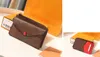 2023 Nuova borsa Borsa tote con portafoglio di design con pacchetto di carte in pelle con goffratura a lettera