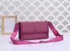 Lyxig lutande axelväska Designer Multilevel Pocket Money Cross Body Long Purses Lightweight Women's Bags Flip Buckle Wallet